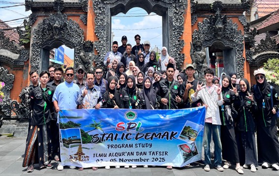 Studi Pengalaman Lapangan (SPL) Mahasiswa Program Studi Ilmu Al-Qur’an dan Tafsir STAI Islamic Centre Demak di Demak dan Bali Studi Pengalaman Lapangan (SPL) Mahasiswa Program Studi Ilmu Al-Qur’an dan Tafsir STAI Islamic Centre Demak di Demak dan Bali